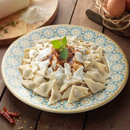 ÜÇGEN MANTI 1000 GR